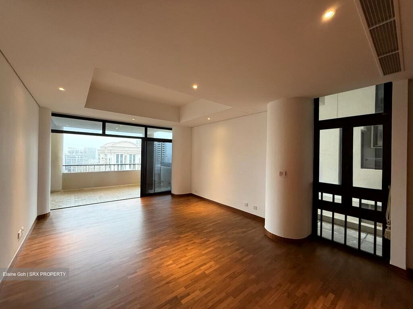 The Colonnade (D10), Condominium #517056561
